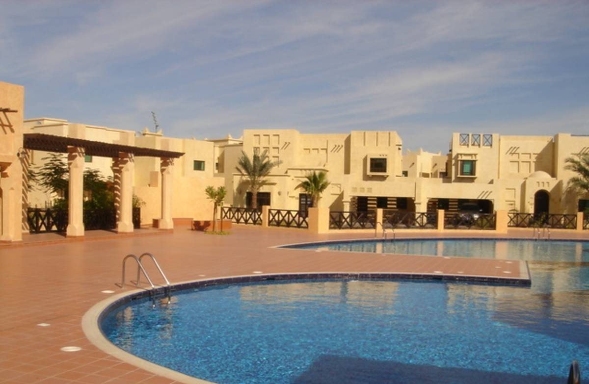 Water, stone & surfaces - Resorts and hotels