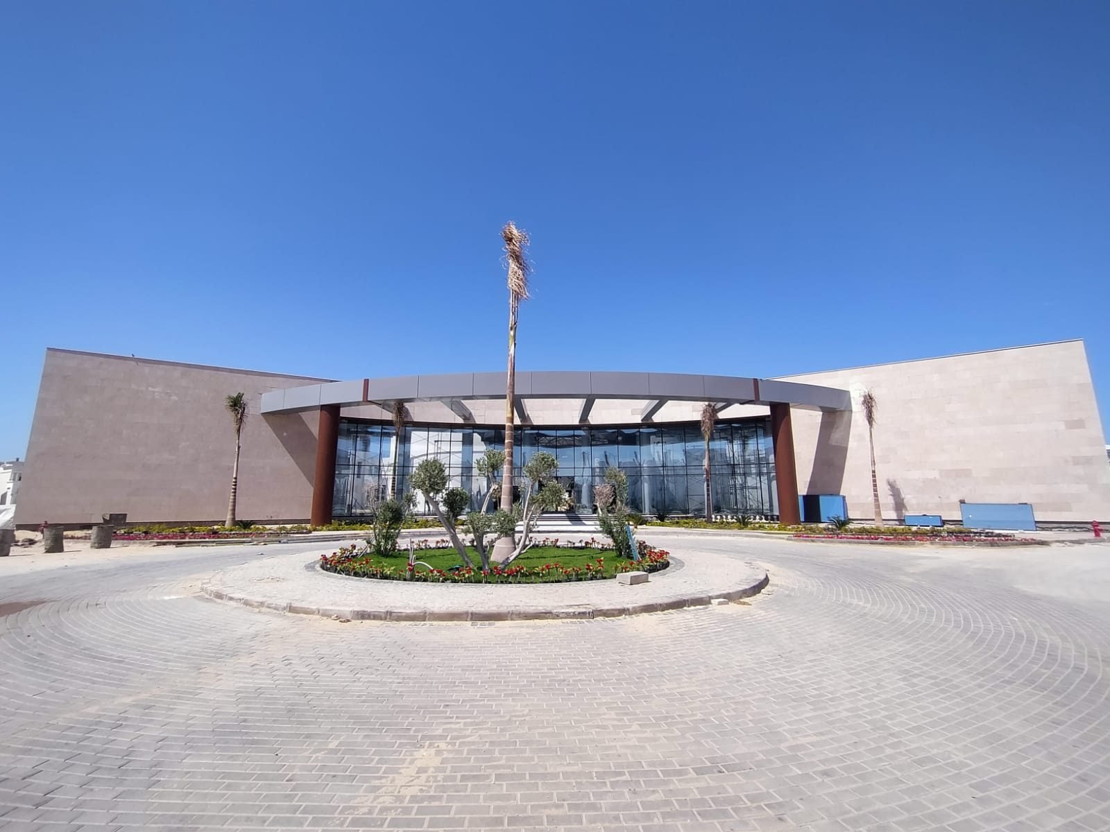 The entrance today, where the landmark will stand